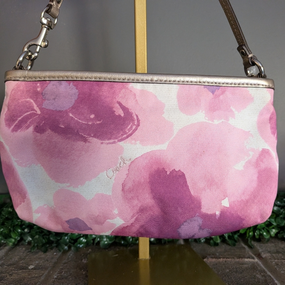 Coach Madison Floral Print Large Wristlet - NWT - Picture 5 of 11